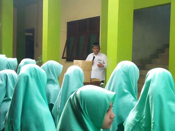 
 Satu Siswi MA NU Al-Mustaqim Lolos Tahap Pertama Program Inisiator Muda Moderasi Agama Madrasah Tahun 2023