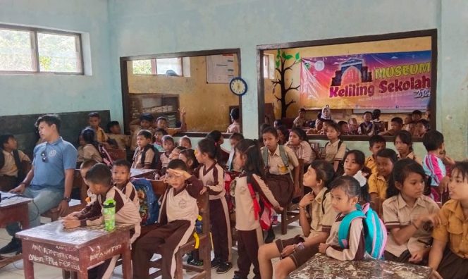 
 Senangnya Siswa di Pulau Nyamuk, Dapat Kunjungan Museum R.A Kartini