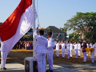 Upacara HUT ke-79 Ri, Sabtu (17/8/2024) di Lapangan Tahunan Jepara. 