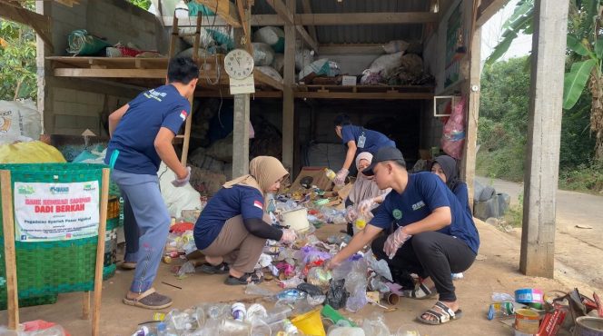 
 KKN Unisnu Sulap Sampah Plastik Menjadi Ecobrick