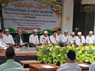 Manaqib Kubro Idaroh Syu'biyah Jatman Kabupaten Jepara digelar di Ponpes An-nur Mangunan Tahunan Jepara, Minggu (1/12/2024) 