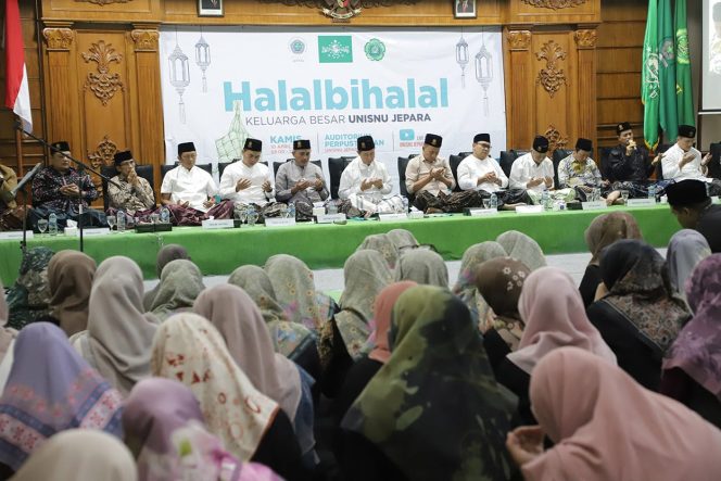 
 Halalbihalal Idulfitri 1446 H di Auditorium Unisnu Jepara