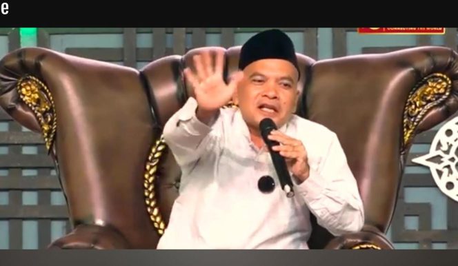 
 Pakar Maqashid Syariah Indonesia, DR KH Nasrulloh Afandi, Lc, MA yang akrab disapa Gus Nasrul saat pengajian. 