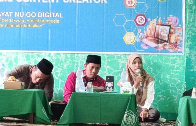 
 https://nujepara.or.id/pac-fatayat-nu-batealit-dorong-dakwah-kreatif-semua-ranting-siap-go-digital/