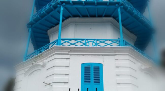 Menara Tinggi, Hati yang Sepi: Konsekuensi 'Mesuh Sarira' dalam Falsafah Jawa